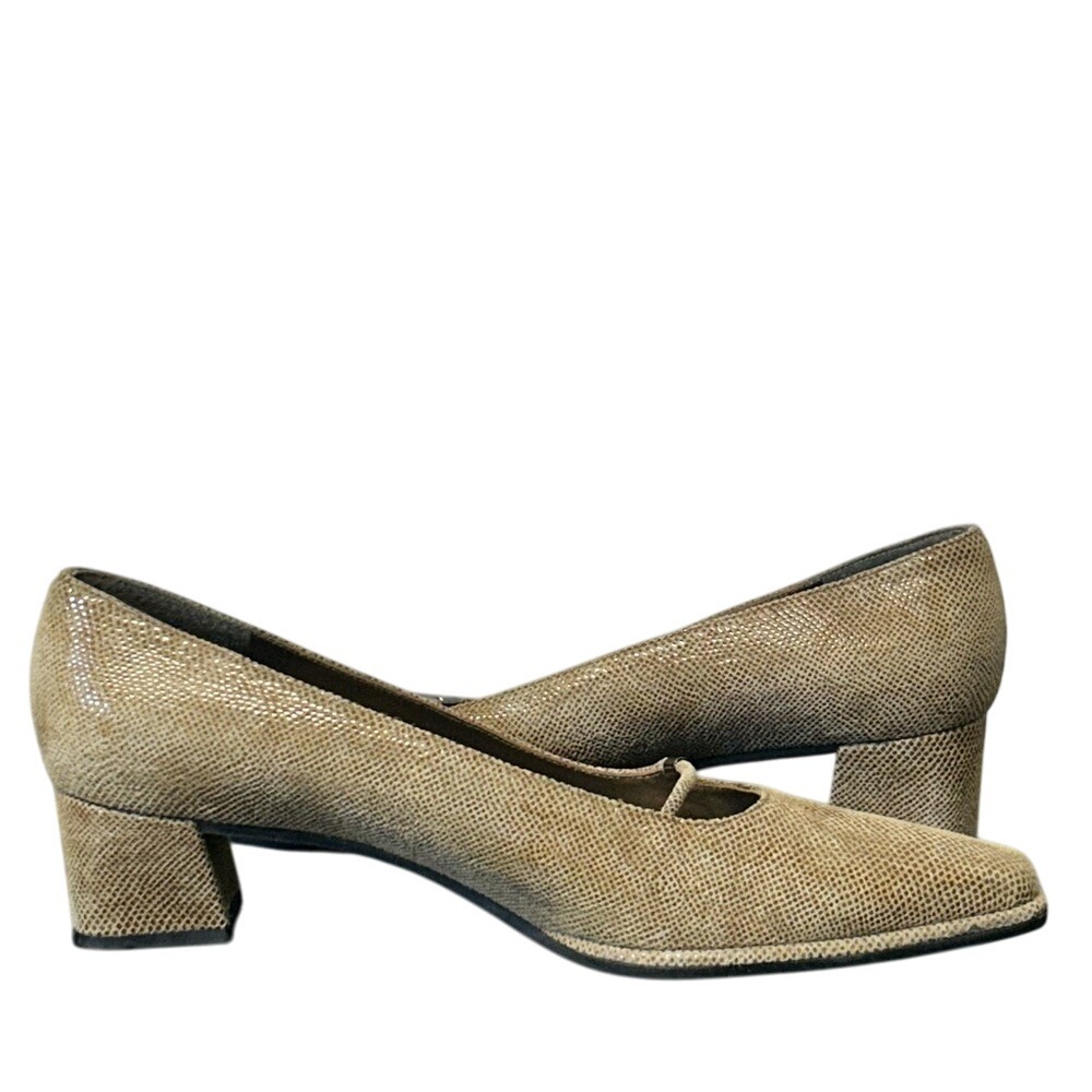 Stuart Weitzman Vintage Block Heel Pumps‎ Textured Leather Women's Size 8 M